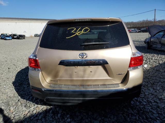 5TDBK3EH1DS243256 - 2013 TOYOTA HIGHLANDER BASE BEIGE photo 6