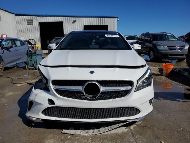 WDDSJ4EB8JN658411 - 2018 MERCEDES-BENZ CLA 250 WHITE photo 5