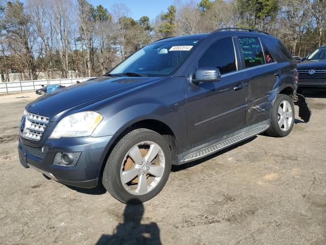 4JGBB8GBXBA668020 - 2011 MERCEDES-BENZ ML 350 4MATIC GRAY photo 1