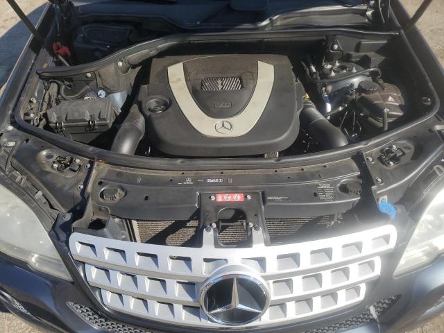 4JGBB8GBXBA668020 - 2011 MERCEDES-BENZ ML 350 4MATIC GRAY photo 11