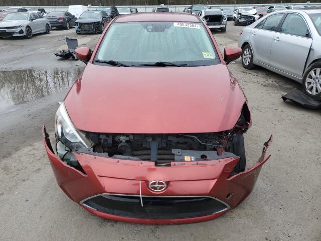 3MYDLBZVXGY107755 - 2016 TOYOTA SCION IA RED photo 5