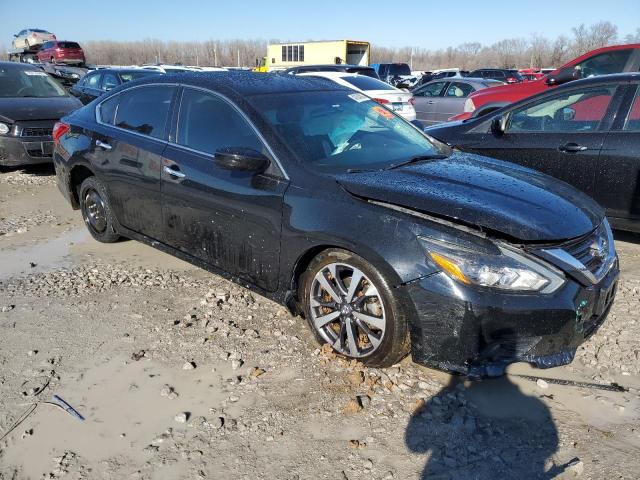 1N4AL3AP3GC128241 - 2016 NISSAN ALTIMA 2.5 BLACK photo 4