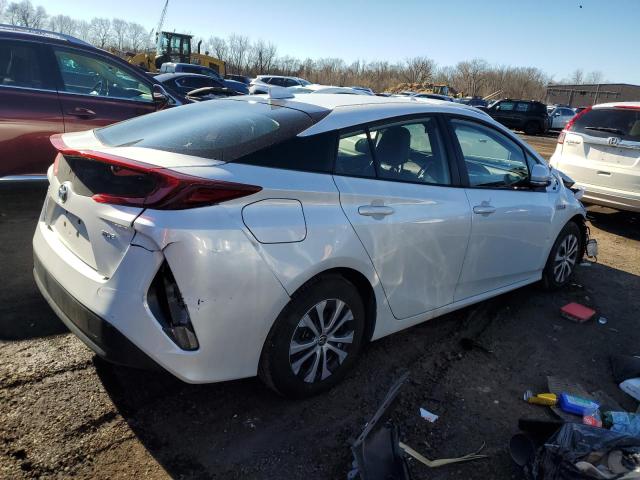 JTDKAMFPXN3208958 - 2022 TOYOTA PRIUS PRIM LE WHITE photo 3