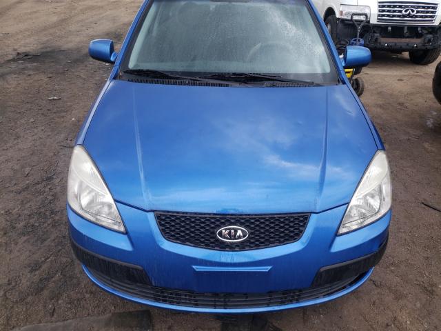 KNADE123466162362 - 2006 KIA RIO BLUE photo 7