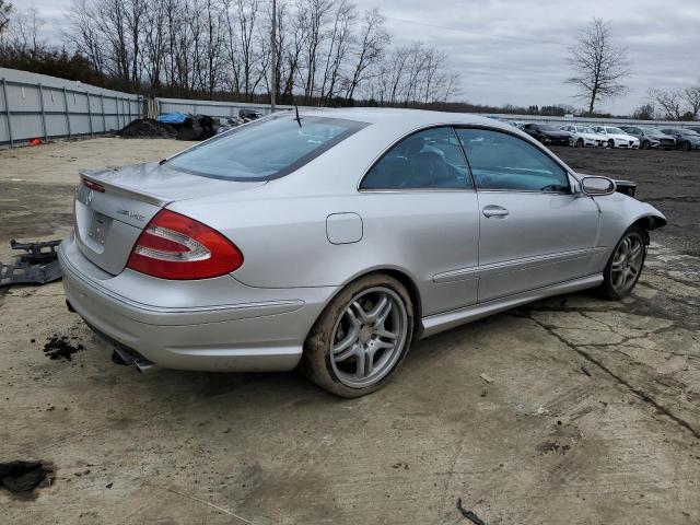 WDBTJ76H05F130279 - 2005 MERCEDES-BENZ CLK 55 AMG SILVER photo 3