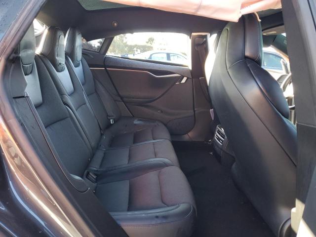 5YJSA1E2XJF281247 - 2018 TESLA MODEL S 石墨色 照片 10