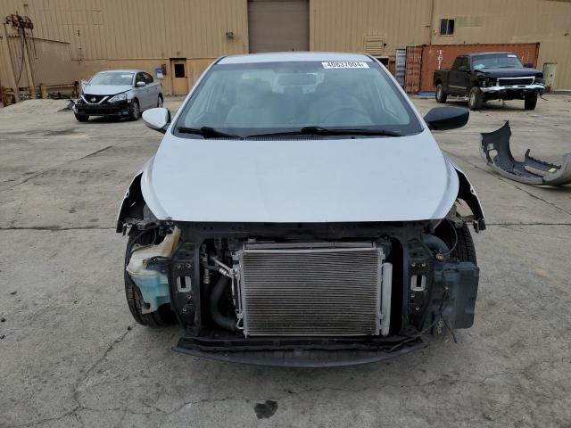 KMHCT4AE0EU716172 - 2014 HYUNDAI ACCENT GLS SILVER photo 5