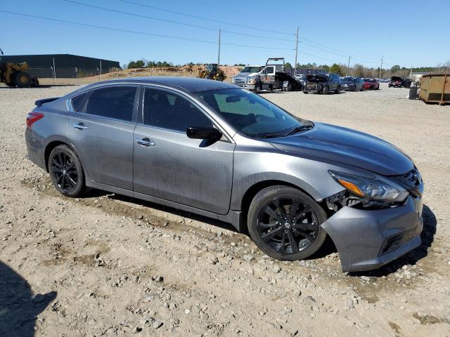 1N4AL3AP9JC267488 - 2018 NISSAN ALTIMA 2.5 GRAY photo 4