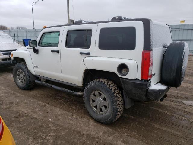 5GTDN136568193886 - 2006 HUMMER H3 WHITE photo 2