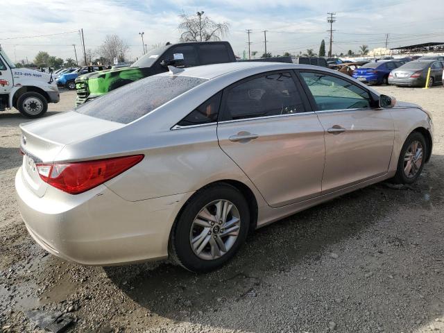 5NPEB4AC8BH240161 - 2011 HYUNDAI SONATA GLS SILVER photo 3