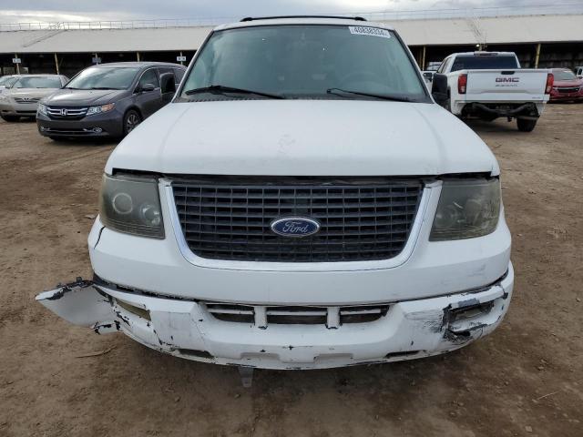 1FMPU16L44LB79198 - 2004 FORD EXPEDITION XLT WHITE photo 5