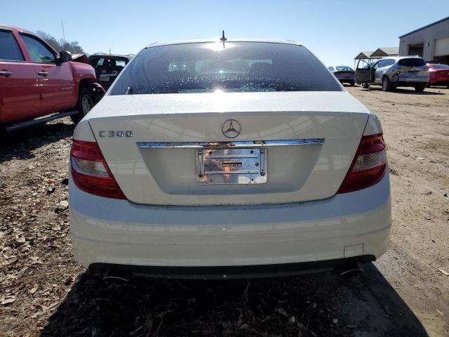 WDDGF5EB2BA466987 - 2011 MERCEDES-BENZ C 300 WHITE photo 6