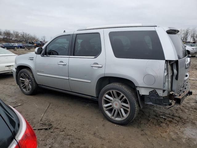 1GYS4CEF5DR366804 - 2013 CADILLAC ESCALADE PREMIUM SILVER photo 2