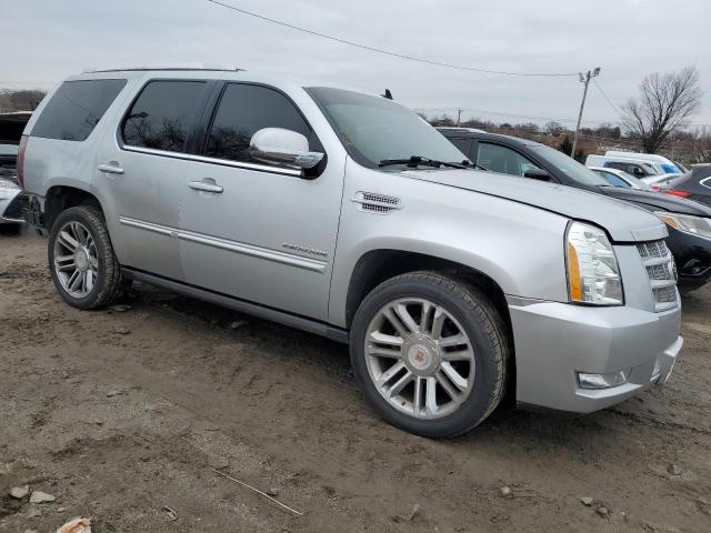 1GYS4CEF5DR366804 - 2013 CADILLAC ESCALADE PREMIUM SILVER photo 4