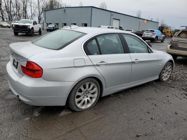 WBAVB73558KY64913 - 2008 BMW 335 I GRAY photo 3