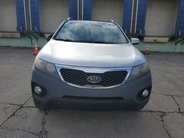 5XYKU4A23BG134003 - 2011 KIA SORENTO EX SILVER photo 5