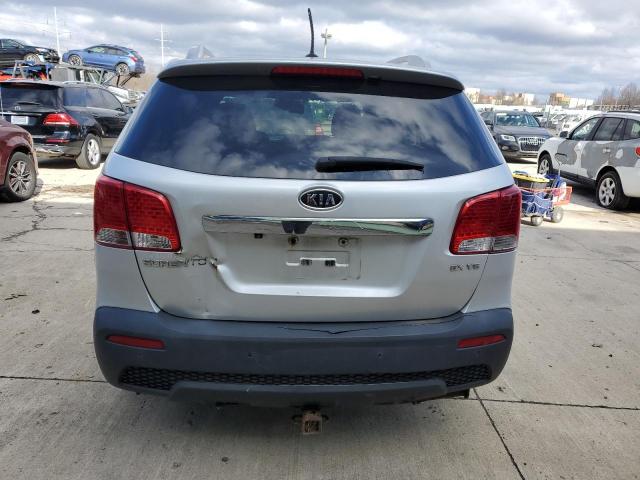 5XYKU4A23BG134003 - 2011 KIA SORENTO EX SILVER photo 6