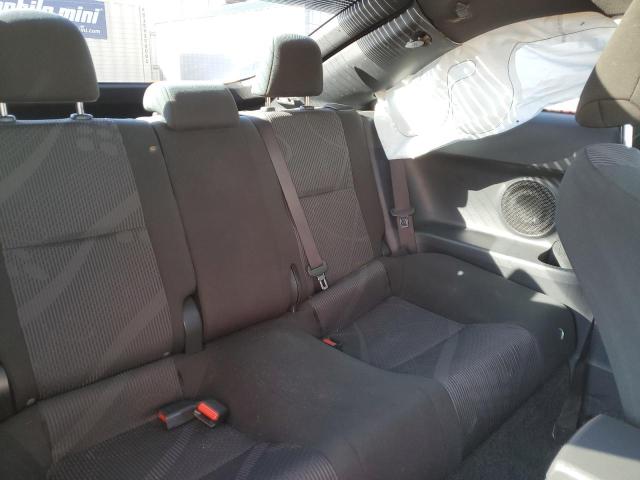 JTKJF5C71B3018137 - 2011 TOYOTA SCION TC 黑色 照片 10