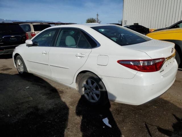 4T4BF1FK9GR547228 - 2016 TOYOTA CAMRY LE WHITE photo 2