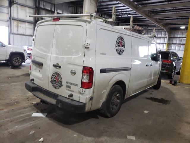 1N6AF0KY5FN808939 - 2015 NISSAN NV 2500 WHITE photo 3