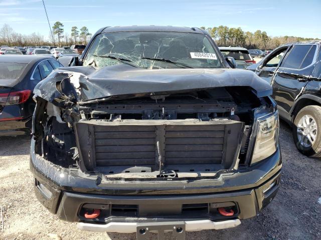 1N6AA1ED8MN517765 - 2021 NISSAN TITAN SV BLACK photo 5