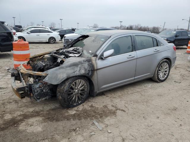 2013 CHRYSLER 200 LX, 