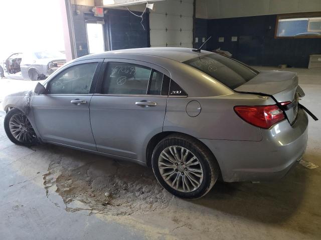 1C3CCBAB1DN670699 - 2013 CHRYSLER 200 LX SILVER photo 2