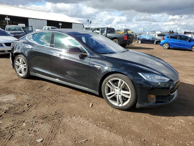 5YJSA1S21FF082714 - 2015 TESLA MODEL S 70D BLACK photo 4