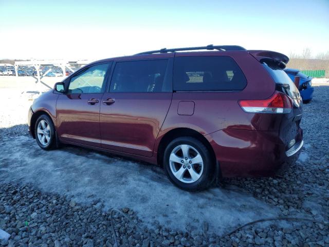 5TDKK3DCXBS132661 - 2011 TOYOTA SIENNA LE RED photo 2