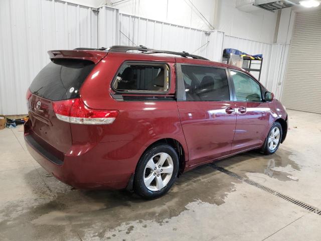 5TDKK3DCXBS132661 - 2011 TOYOTA SIENNA LE RED photo 3