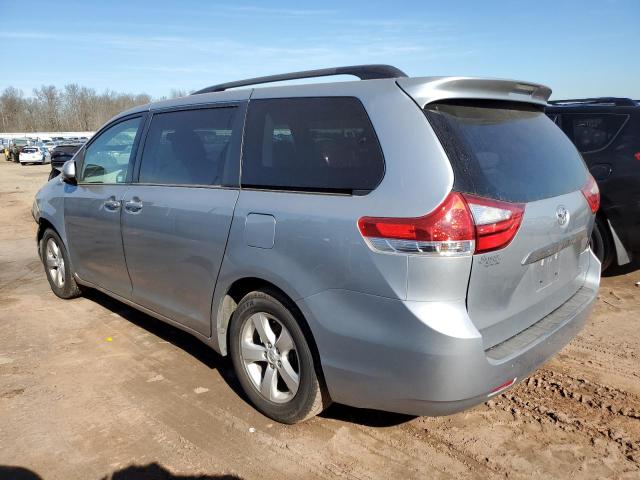 5TDKK3DC2ES457728 - 2014 TOYOTA SIENNA LE SILVER photo 2