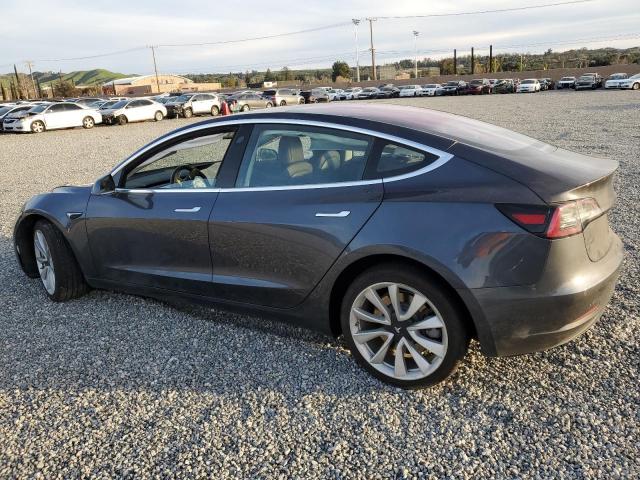 5YJ3E1EA7JF010808 - 2018 TESLA MODEL 3 GRAY photo 2