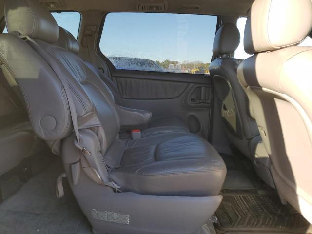 5TDZA22C45S249221 - 2005 TOYOTA SIENNA XLE SILVER photo 11