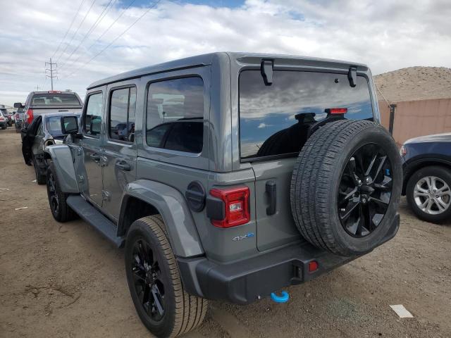 1C4JJXP6XNW229326 - 2022 JEEP WRANGLER U SAHARA 4XE GRAY photo 2