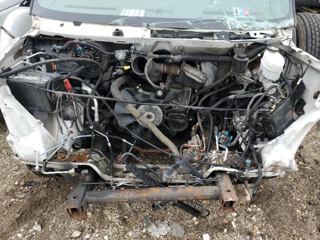 1GB0GRFG9J1210858 - 2018 CHEVROLET EXPRESS G3 WHITE photo 11