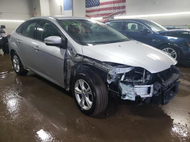 1FADP3F26DL188511 - 2013 FORD FOCUS SE SILVER photo 4