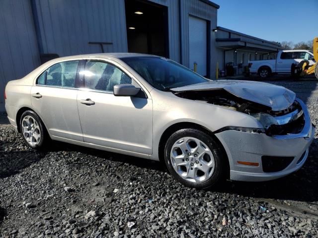 3FAHP0HA5AR156862 - 2010 FORD FUSION SE BEIGE photo 4