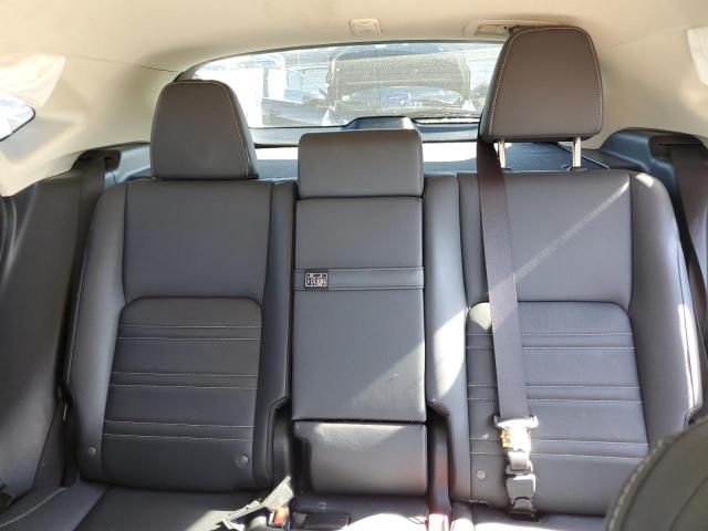 JTJYARBZ5J2103451 - 2018 LEXUS NX 300 BASE Biały zdjęcie 10