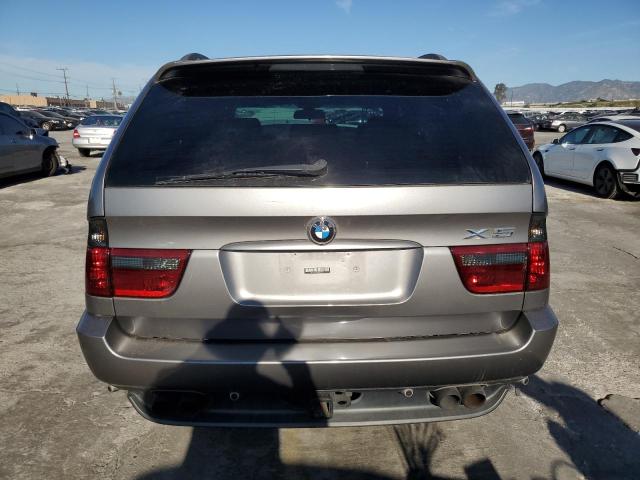 5UXFB53565LV17493 - 2005 BMW X5 4.4I GRAY photo 6