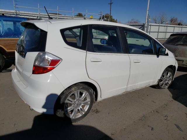 JHMGE88459S072981 - 2009 HONDA FIT SPORT WHITE photo 3