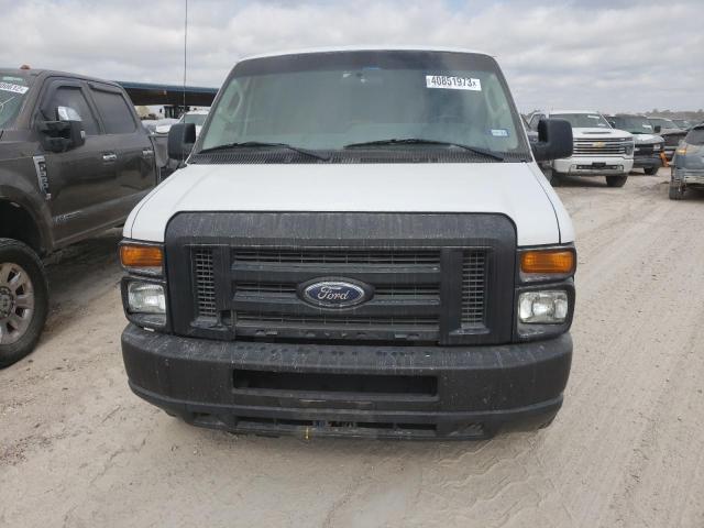 1FTNE1EW6DDA43217 - 2013 FORD ECONOLINE E150 VAN WHITE photo 5