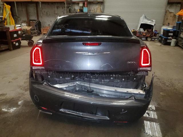 2C3CCABG9JH321122 - 2018 CHRYSLER 300 S GRAY photo 6