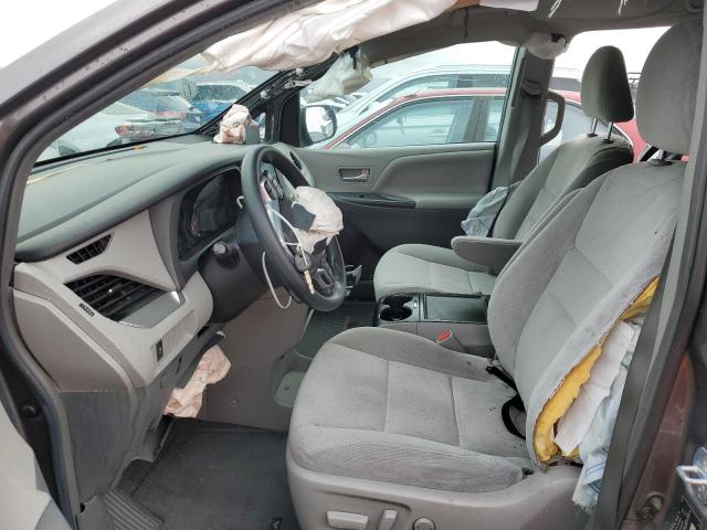 5TDKK3DC9FS680138 - 2015 TOYOTA SIENNA LE GRAY photo 7