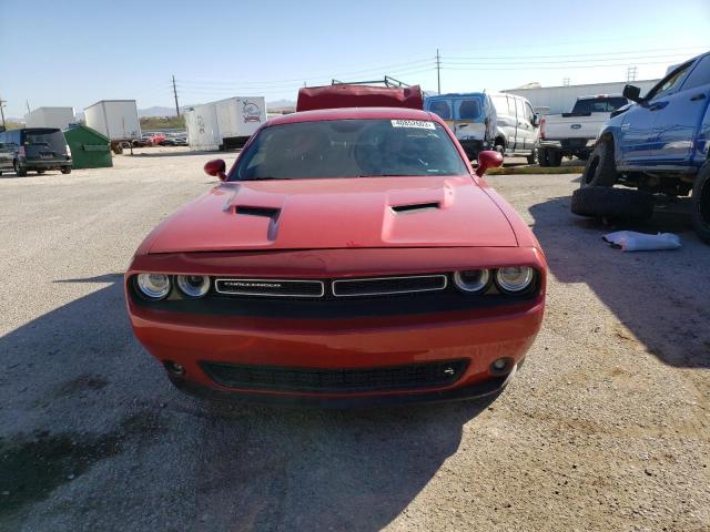 2C3CDZAG7GH169184 - 2016 DODGE CHALLENGER SXT RED photo 5