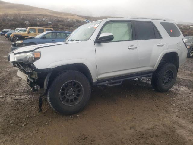 2016 TOYOTA 4RUNNER SR5/SR5 PREMIUM, 