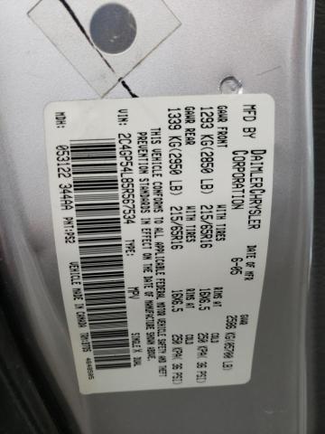 2C4GP54L85R567534 - 2005 CHRYSLER TOWN & COU TOURING ვერცხლისფერი ფოტო 13