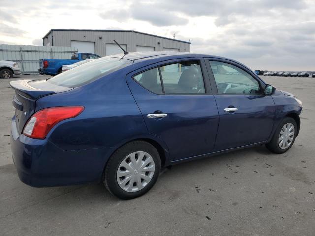 3N1CN7AP4JL849252 - 2018 NISSAN VERSA S BLUE photo 3