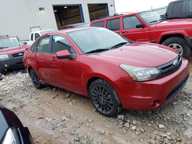 1FAHP3GN9AW292849 - 2010 FORD FOCUS SES RED photo 4