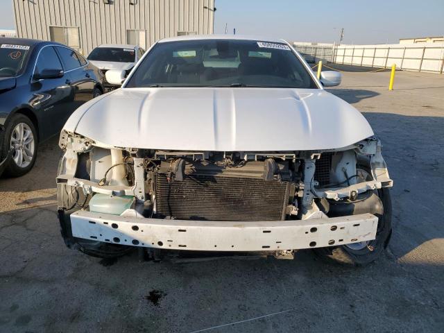 2C3CDXHG4JH166440 - 2018 DODGE CHARGER SXT PLUS WHITE photo 5