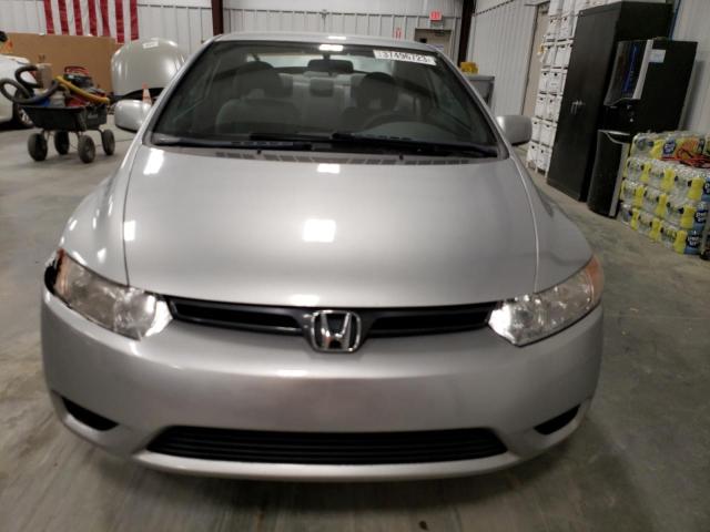 2HGFG12668H561518 - 2008 HONDA CIVIC LX SILVER photo 5